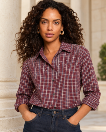 Camisa burdeos de cuadros con strass, vista frontal