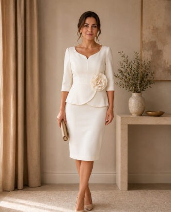 Vestido midi peplum floral marfil para invitada