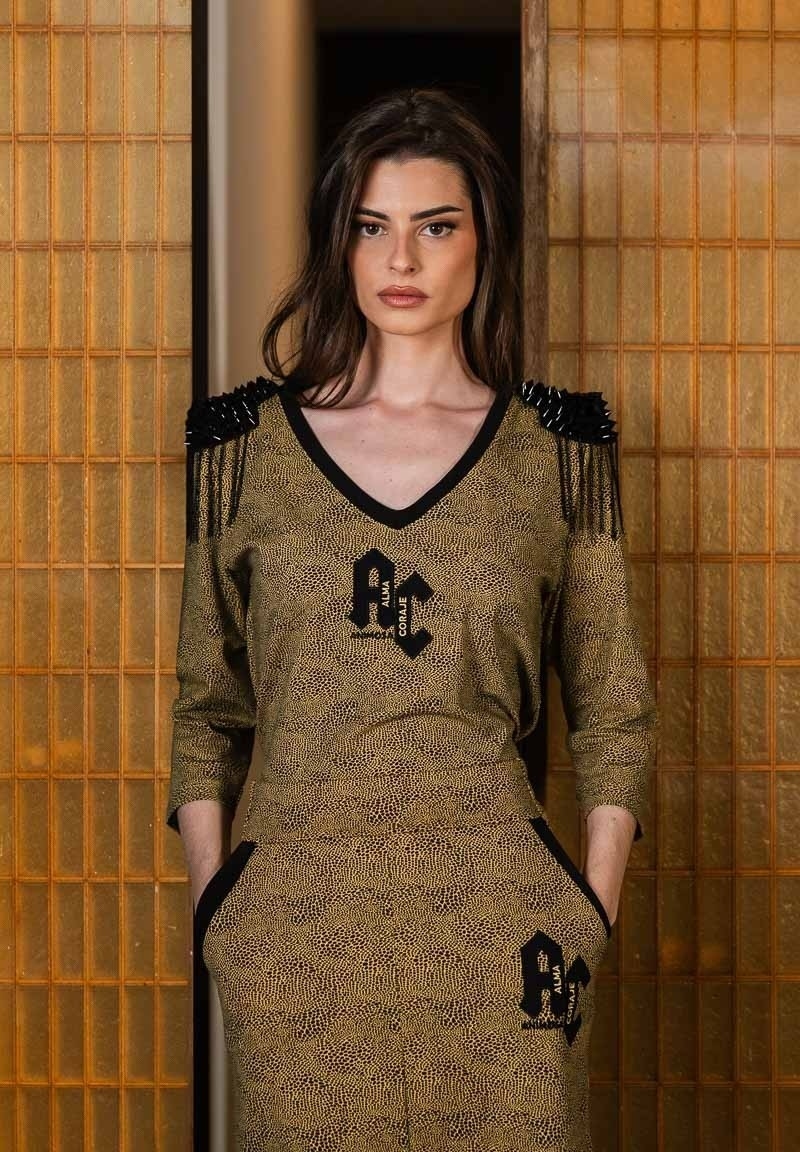 Camiseta hombreras serpiente Animosa para mujer