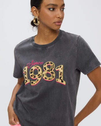 Camiseta Lola Casademunt 1981 gris oscuro para mujer con estampado de leopardo